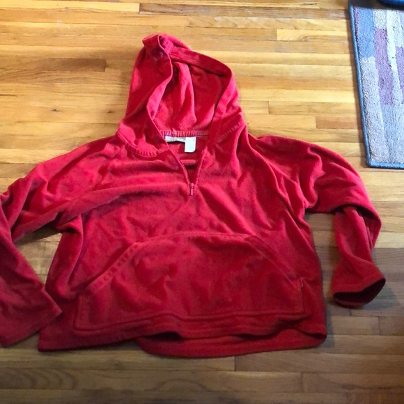 Red hooded sweatshirt - Picture 2 of 8